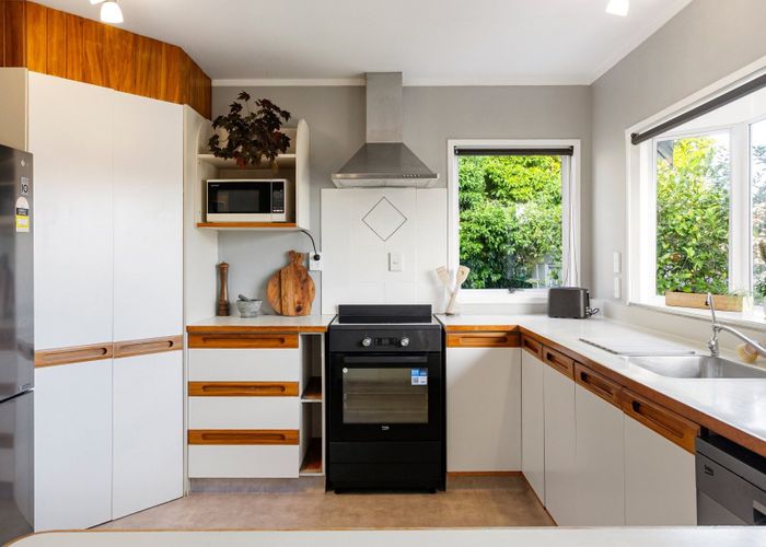  at 38 Endeavour Avenue, Flagstaff, Hamilton, Waikato