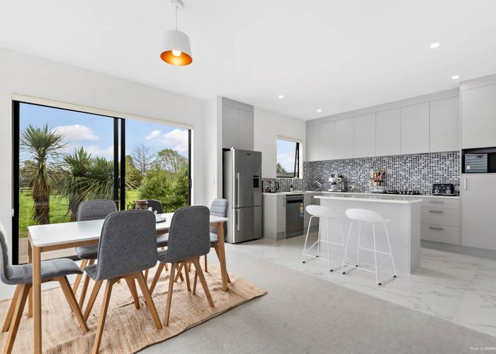  at 5/7 Wastney Road, Alfriston, Auckland