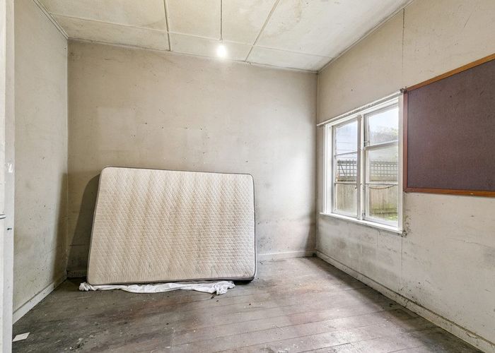  at 90 Britomart Street, Berhampore, Wellington, Wellington