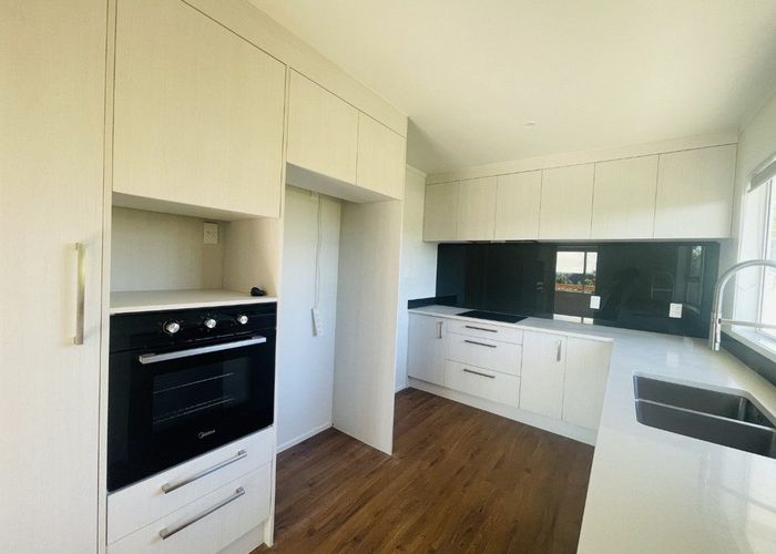  at 1/54 Lynwood Road, New Lynn, Waitakere City, Auckland