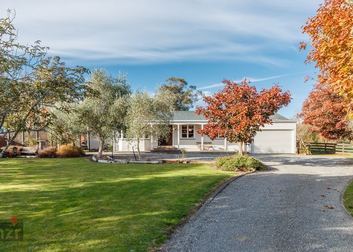 at 12 Perry Line, Kiwitea, Feilding