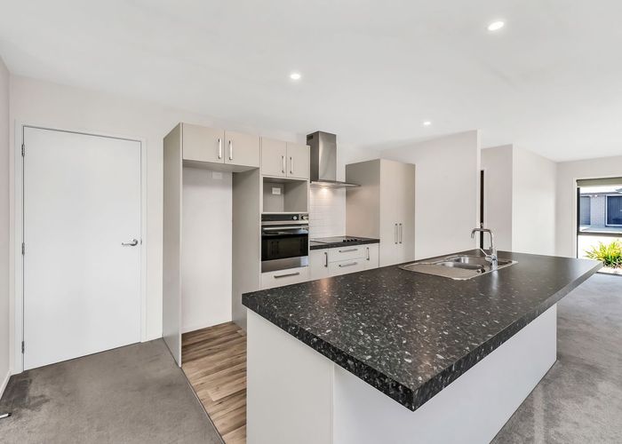  at 89 Sunline Avenue, Lincoln, Lincoln