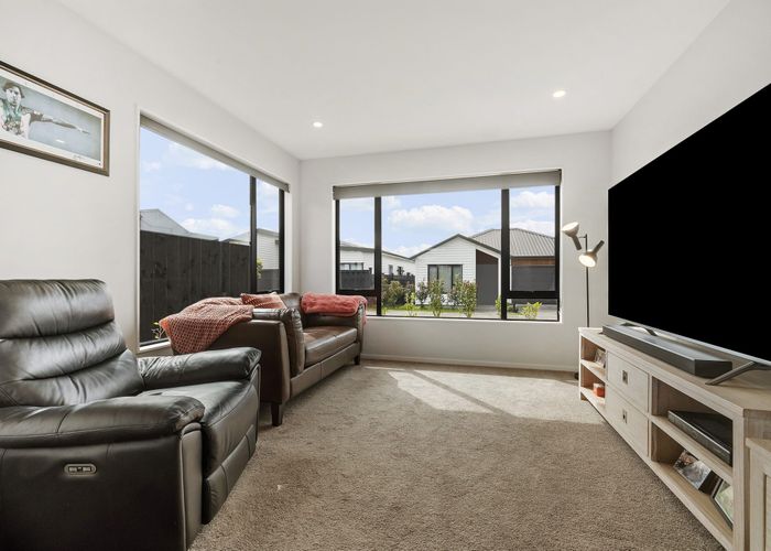  at 104 Argent Lane, Milldale, Rodney, Auckland