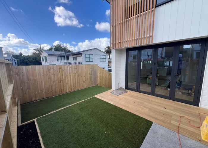 at 1A Johnston Road, Mount Wellington, Auckland City, Auckland