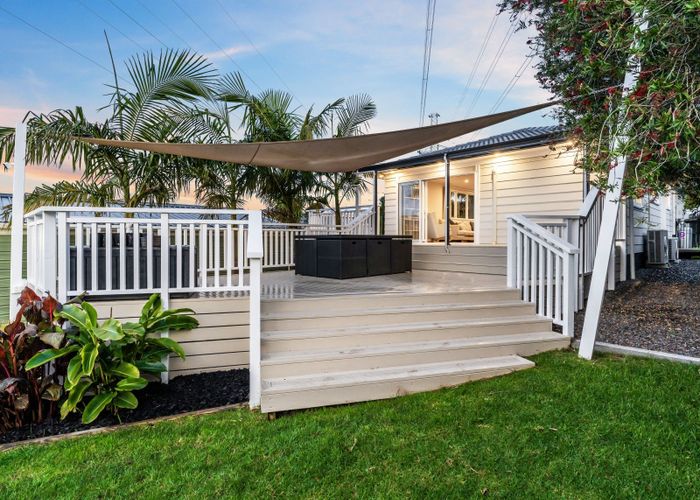  at 26 Arlette Place, Massey, Auckland