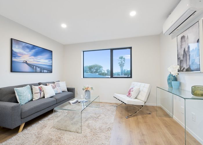  at Lot 7 / 11 Hereford Street, Te Atatu Peninsula, Waitakere City, Auckland