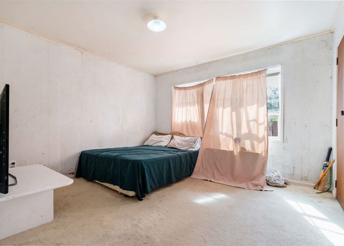  at 58 Moncrieff Avenue, Clendon Park, Manukau City, Auckland