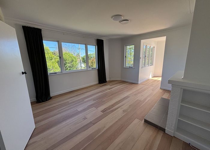  at 15 Pelham Avenue, Point Chevalier, Auckland City, Auckland