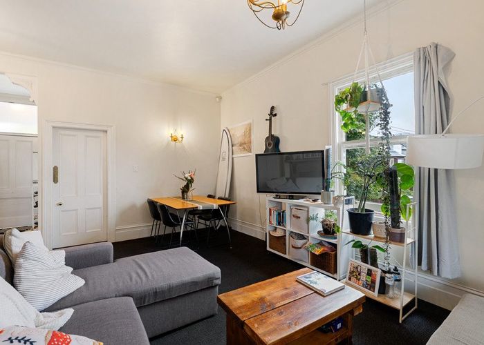  at 27 Ohiro Road, Aro Valley, Wellington, Wellington