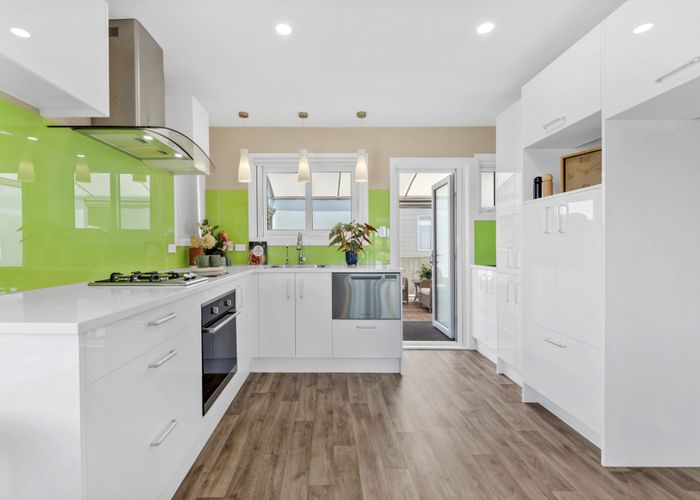  at 1/23 Liam Place, Half Moon Bay, Manukau City, Auckland