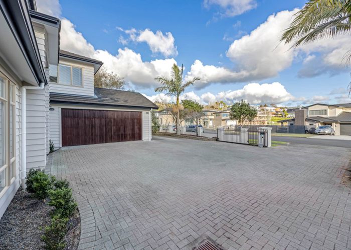  at 20 Point View Drive, East Tamaki Heights, Auckland