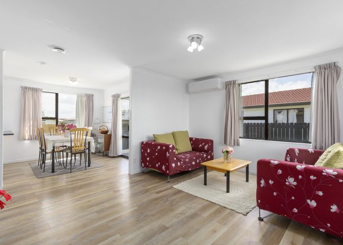  at 1/19 DUNSTAN Place, Otara, Auckland