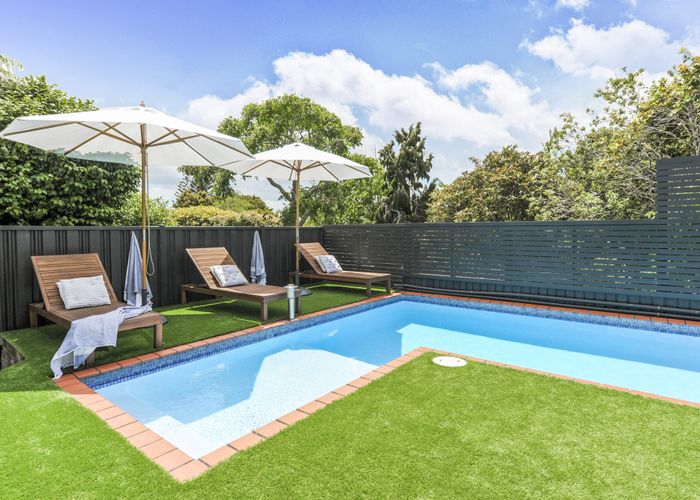  at 2/6 Penrhyn Road, Mount Eden, Auckland City, Auckland