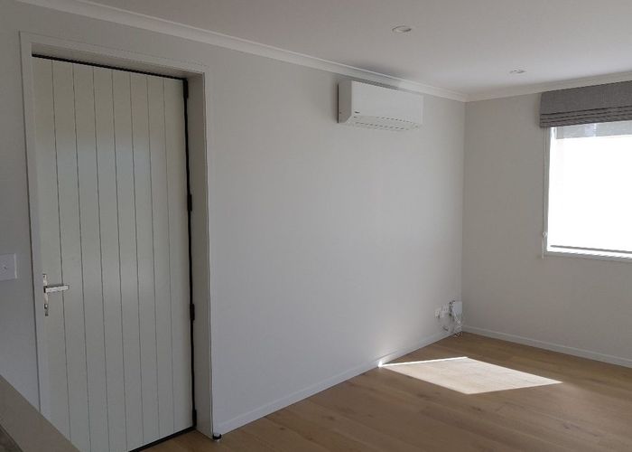  at 2 Patariki Way, Beach Haven, North Shore City, Auckland