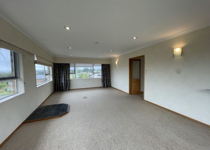  at 24 Taitua Drive, Te Atatu South, Waitakere City, Auckland
