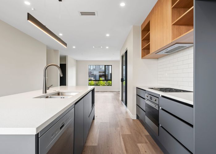  at 6 Babos Ave, Huapai, Huapai, Rodney, Auckland