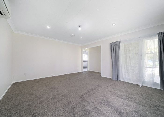  at 93 Rosier Road, Glen Eden, Waitakere City, Auckland