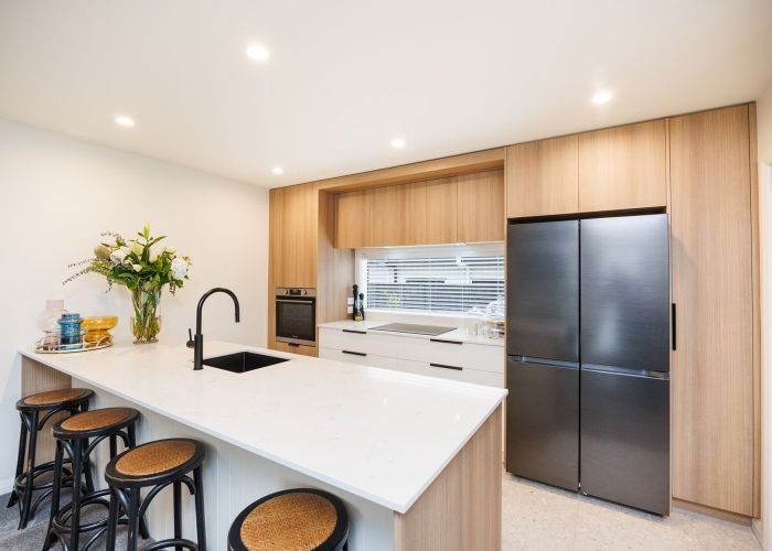  at 15 Samuel Place, Terrace End, Palmerston North