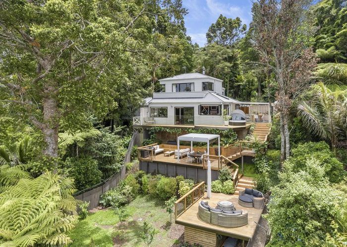  at 84 Park Road, Titirangi, Auckland