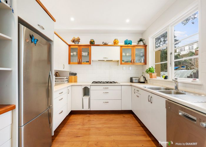  at 38 Shirley Street, Karori, Wellington