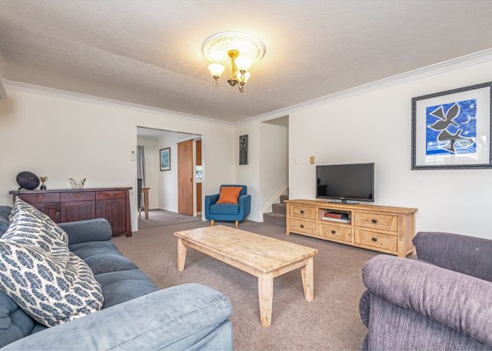  at 1A Surrey Crescent, Hokowhitu, Palmerston North, Manawatu / Whanganui