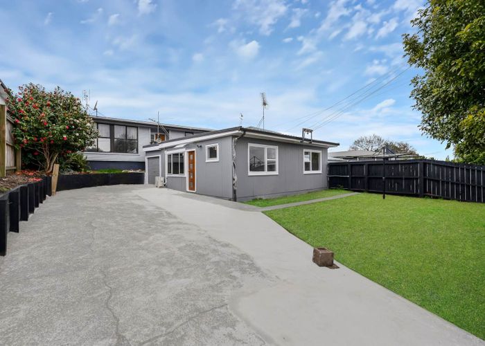  at 1/116 Beaumonts Way, Manurewa, Manukau City, Auckland