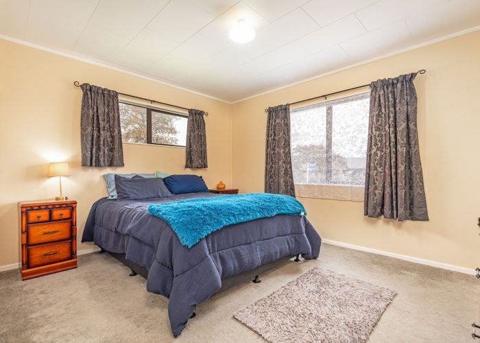  at 19 Gladys Place, Kelvin Grove, Palmerston North, Manawatu / Whanganui