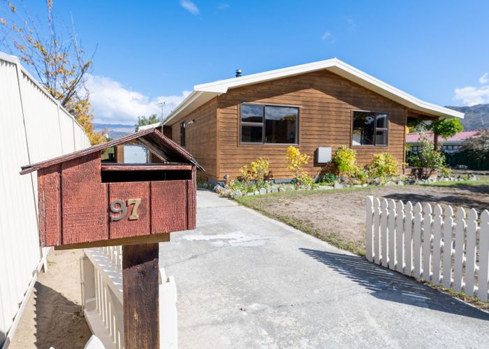  at 97 Fache Street, Clyde, Clyde