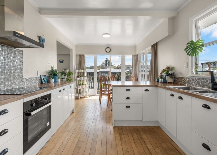  at 24 Thompson Street, Cambridge, Waipa, Waikato