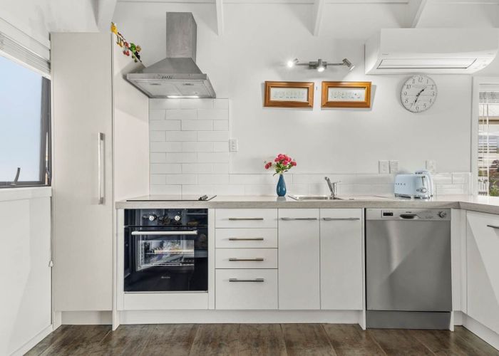  at 6/58 Manuroa Road, Takanini, Papakura, Auckland