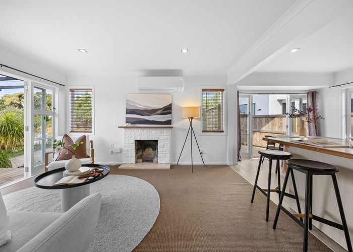  at 1/3 Mackenzie Street, Te Atatu South, Waitakere City, Auckland