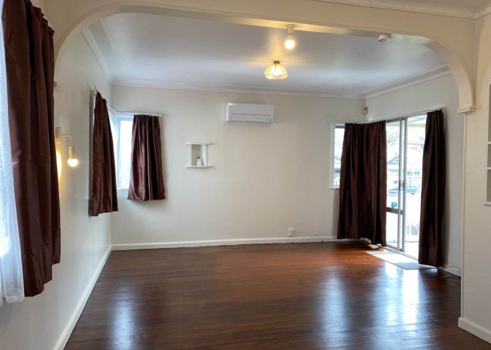  at 5 Weston Avenue, Papatoetoe, Manukau City, Auckland