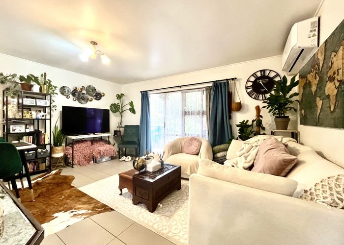  at 4/109 Panama Road, Mount Wellington, Auckland