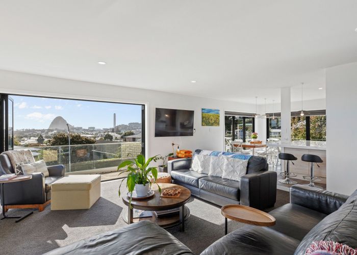  at 9 Norwich Avenue, Spotswood, New Plymouth