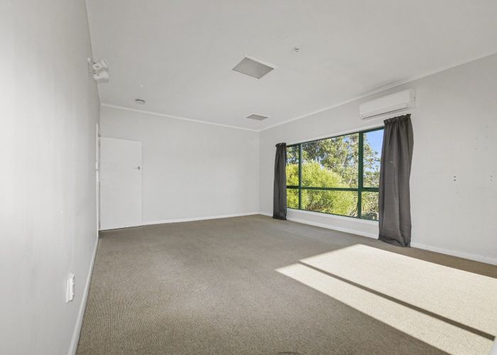  at 82 Pembroke Road (Upper), Northland, Wellington, Wellington
