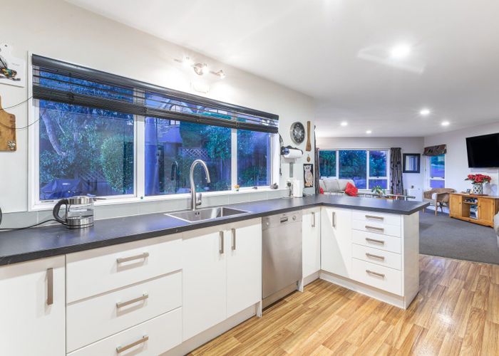  at 56 Molyneux Close, Whitby, Porirua, Wellington