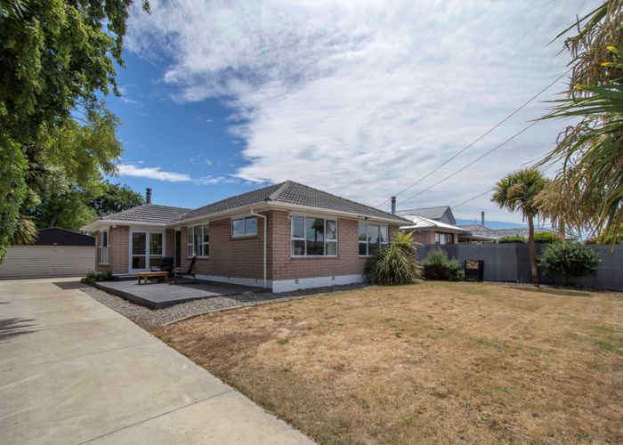  at 237 Shortland Street, Aranui, Christchurch City, Canterbury