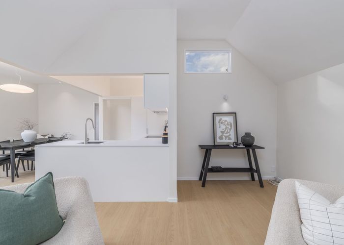  at 1/129 Papanui Road, Merivale, Christchurch