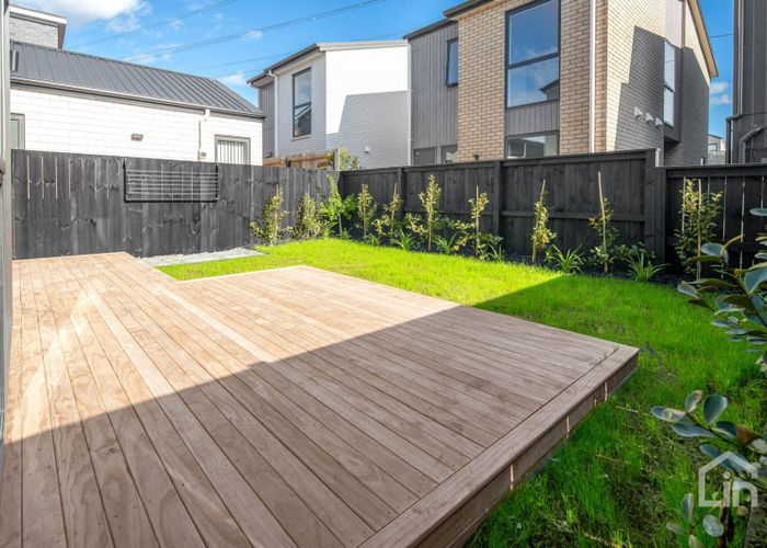  at 15 Paretao Street, Massey, Waitakere City, Auckland