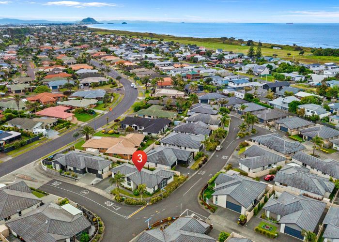  at 3 Sandspit Way, Papamoa Beach, Papamoa