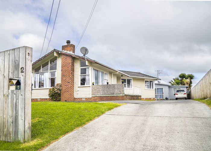  at 12 Kohinoor Avenue, Mangere, Auckland