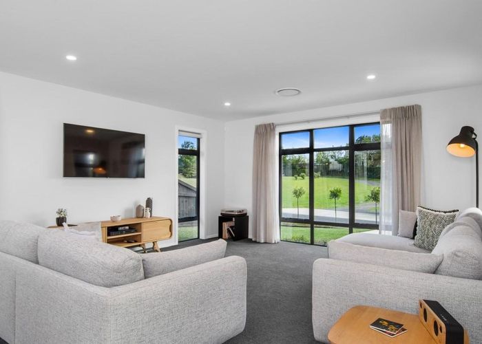  at 73 Kennedy Road, Pyes Pa, Tauranga