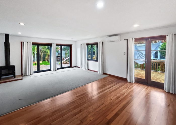  at 15 Salisbury Street, Terrace End, Palmerston North, Manawatu / Whanganui