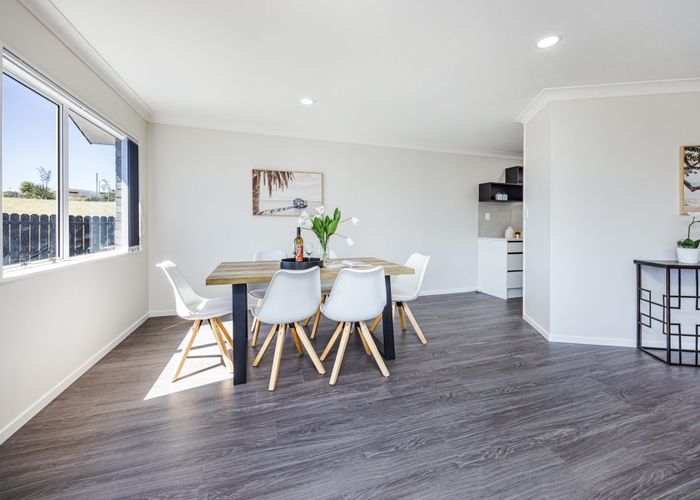  at 15 Advocate Place, Randwick Park, Manukau City, Auckland