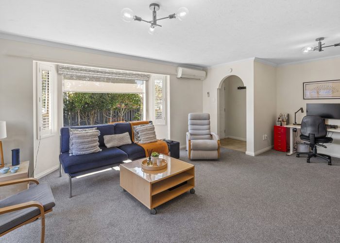  at 1/47 Whites Line West, Woburn, Lower Hutt