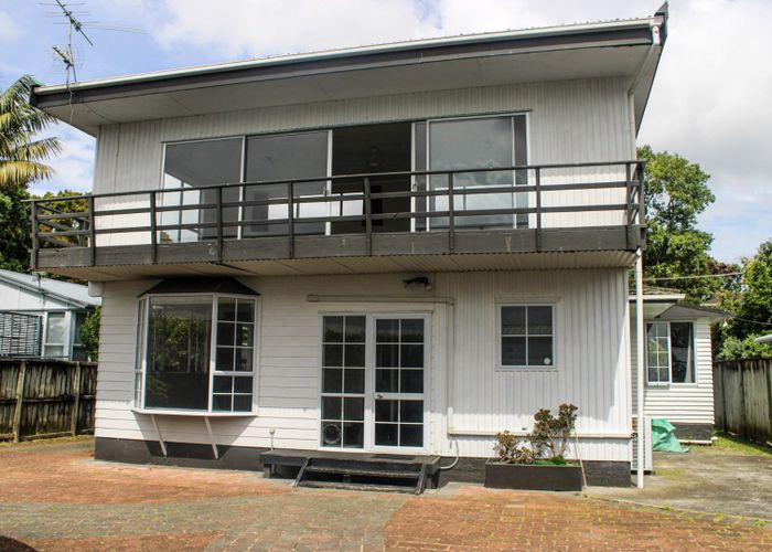  at 5 Sullivan Ave, Mangere Bridge, Manukau City, Auckland