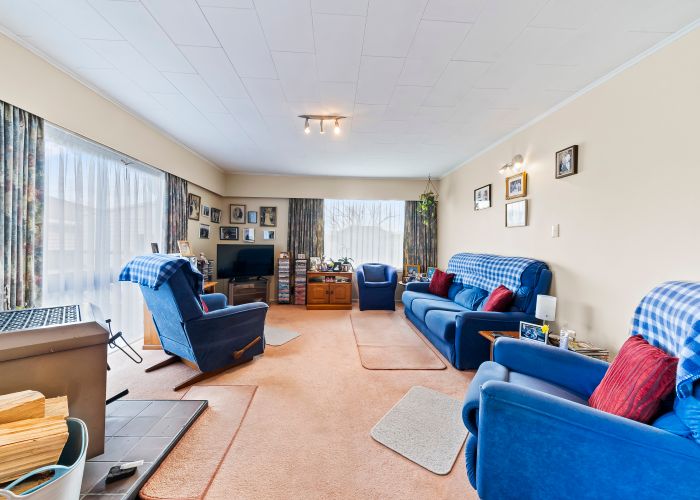  at 8 Nelson Crescent, Wainuiomata, Lower Hutt