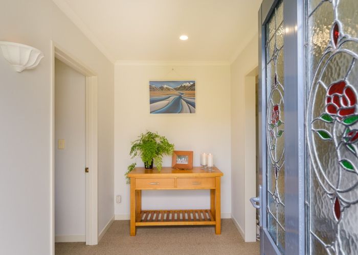  at 100 Summerhill Drive, Fitzherbert, Palmerston North