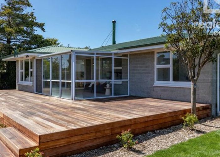  at 28 Sylvia Street, Parklands, Christchurch