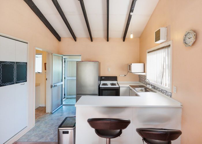  at 4 Te Awa Street, Foxton Beach, Horowhenua, Manawatu / Whanganui